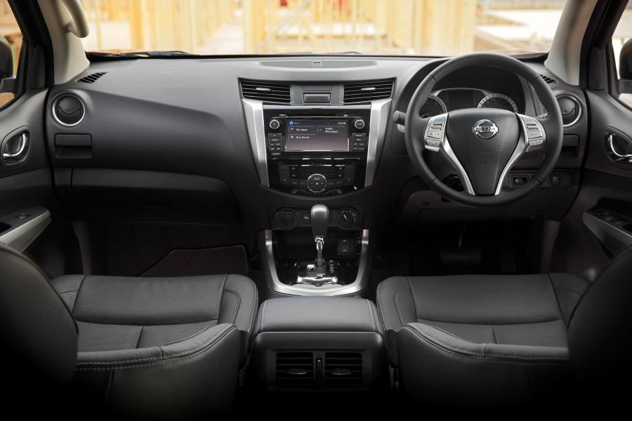  Nissan NP300 Navara Double Cab 2015 года  (AU) (фото 17 из 30)